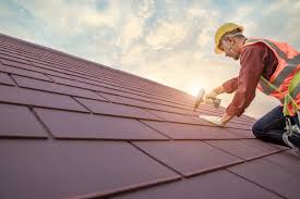 Best Roof Maintenance and Cleaning  in Hartford, SD